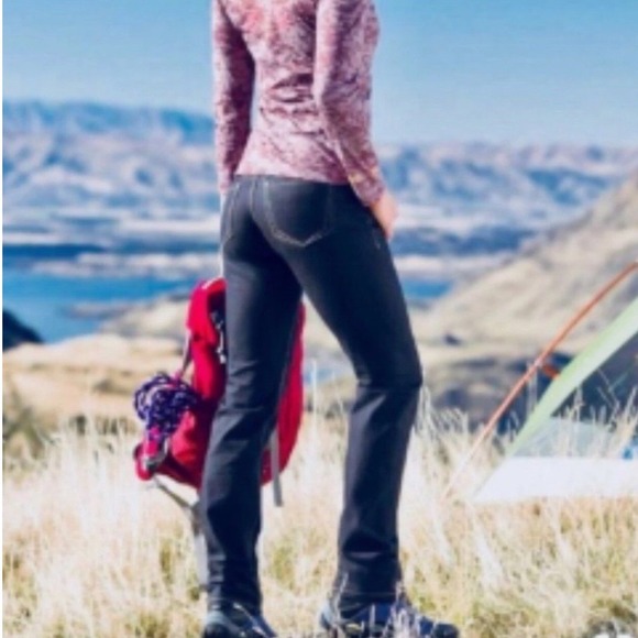 Athleta Pants - Athleta Frontier Demin Womens Sz 8 Dark Indigo Blue Straight Leg Hiking Travel